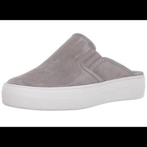 Steve Madden “Glenda” Platform Shoes